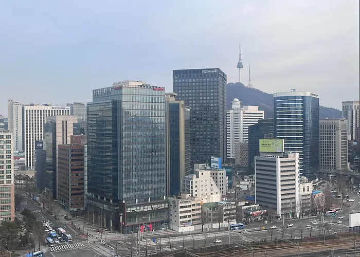 公寓 The Platinum Station - Free Parking, Transportation Hub, Station, Chungjeongro Station, Various Hot Places, High-rise View *